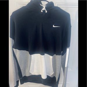Multicolored Nike pullover ❗️